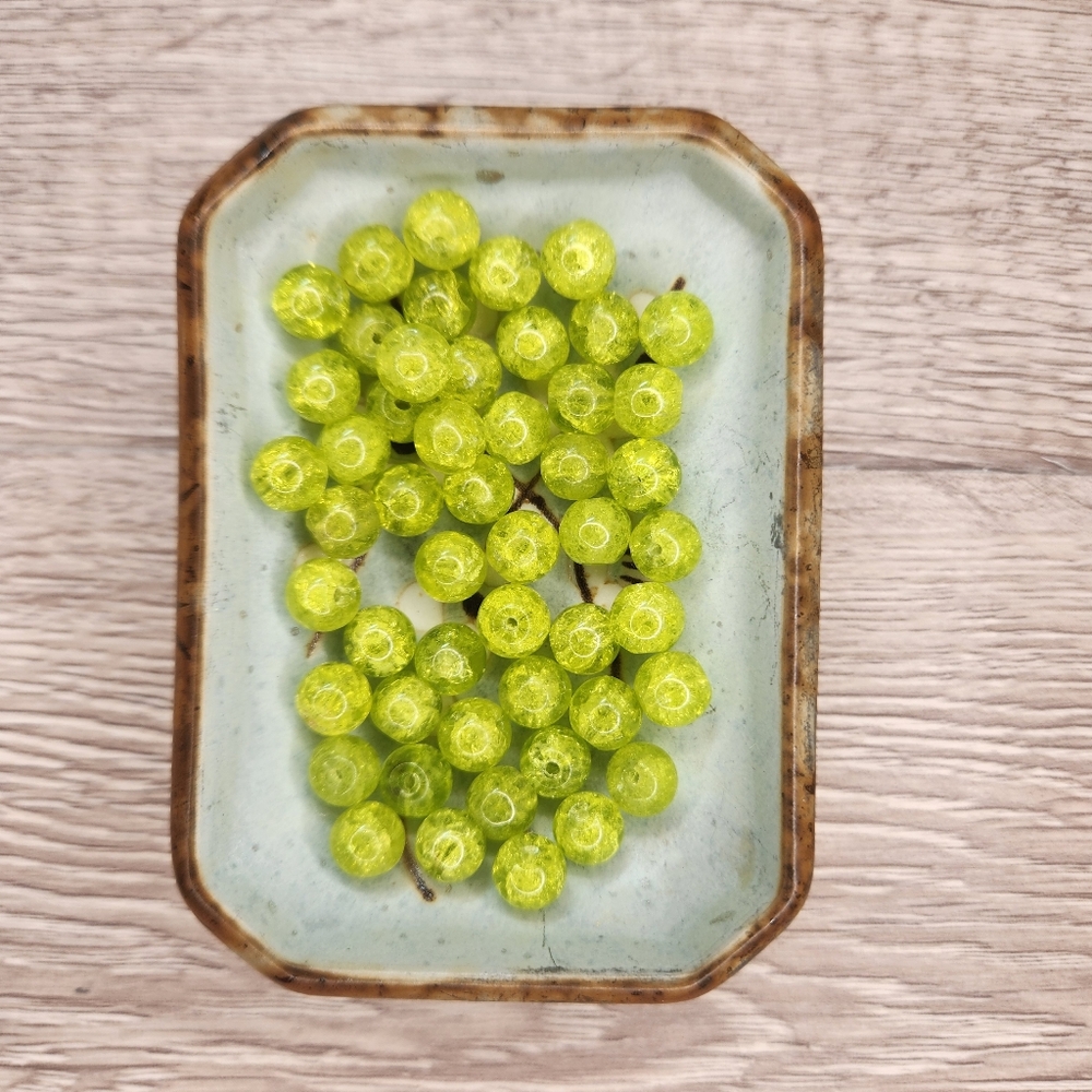 8mm Crackle Glass Beads 50 Count Lime Green #97